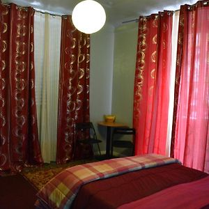 Camera con letto queen size